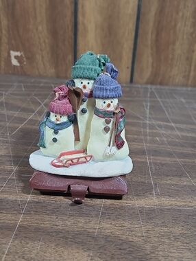 Triple Snowman Figurine with Colorful Hats and Scarves Christmas Stocking Holder